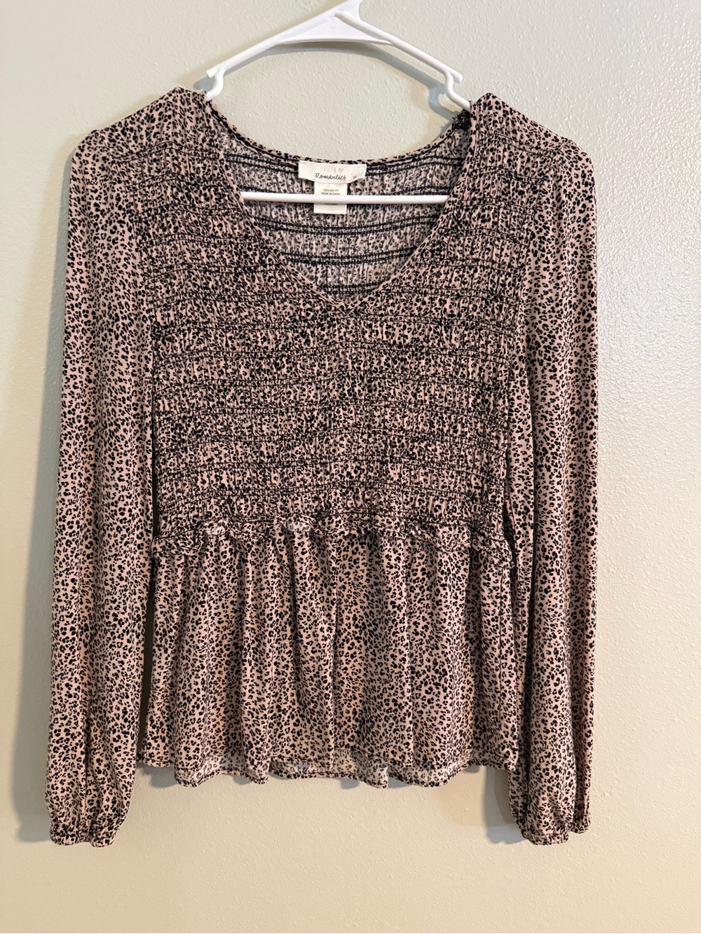 URBAN Romantics Dusty Pink Leopard Smocked Peplum Long Sleeve Top